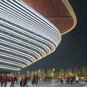 تصویر - مرکز بین‌المللی فوتبال Xi an ، اثر تیم طراحی Zaha Hadid Architects ، iDEA و AISA ، چین - معماری