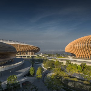 تصویر - مرکز ورزشی Greater Bay Area Sports Center ، اثر تیم معماری Zaha Hadid Architects ، چین - معماری