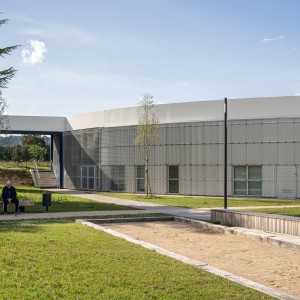 تصویر - مجموعه ورزشی Petit-Quevilly ، اثر تیم معماری Olgga Architects ، فرانسه - معماری