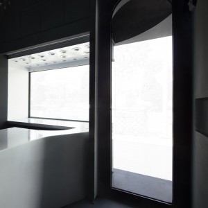 تصویر - طلافروشی اوپال ٬ اثر دفتر معماری محمدتقی باقری و همکاران ٬ مشهد - معماری