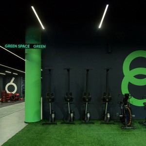 تصویر - باشگاه تناسب اندام Kometa Black Fitness Club ٬ اثر تیم YoYo Bureau ٬ روسیه - معماری