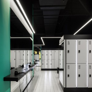 تصویر - باشگاه تناسب اندام Kometa Black Fitness Club ٬ اثر تیم YoYo Bureau ٬ روسیه - معماری
