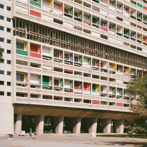 تصویر - معماری در میانه آتش | تداوم خلاقیت در روزگار جنگ - معماری