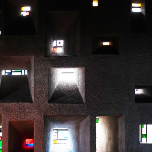 تصویر - کلیسای رونشان (نوتردام دو او) | طراحی لوکوربوزیه | فرانسه - معماری