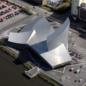 تصویر - موزه جنگ Imperial War Museum | طراحی دنیل لیبسکیند | منچستر، بریتانیا - معماری