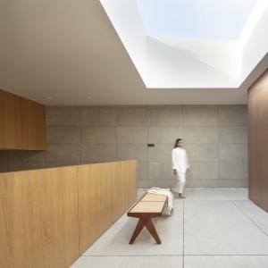 تصویر - خانه میان دیوارها | طراحی Studio UF+O | رواترا، هند - معماری