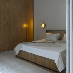 تصویر - خانه میان دیوارها | طراحی Studio UF+O | رواترا، هند - معماری