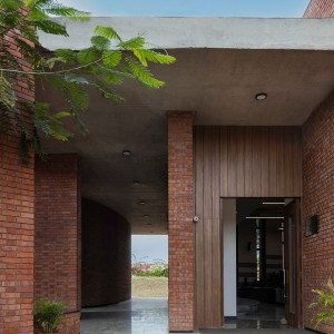 تصویر - مدرسه شبانه روزی دره داکشانا | طراحی Morphogenesis | هند - معماری