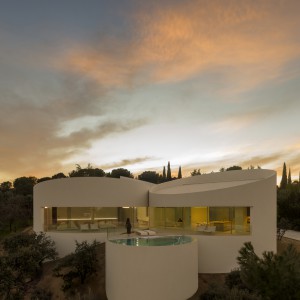 تصویر - خانه las Rozas | طراحی Fran Silvestre Arquitectos | مادرید، اسپانیا - معماری