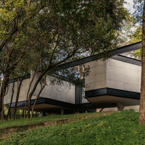 تصویر - خانه Adentro House | طراحی دفتر معماری TETRO | لاگوآ سانتا، برزیل - معماری