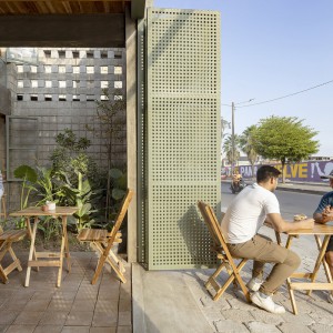 تصویر - خانه چندخانواری La Colmena | طراحی Ancestra + Natura Futura | اکوادور - معماری