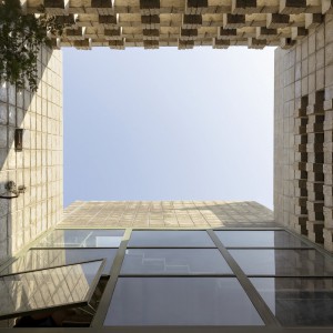 تصویر - خانه چندخانواری La Colmena | طراحی Ancestra + Natura Futura | اکوادور - معماری