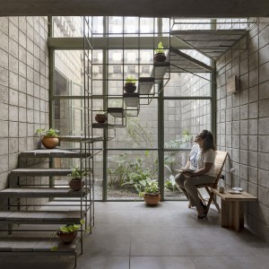 تصویر - خانه چندخانواری La Colmena | طراحی Ancestra + Natura Futura | اکوادور - معماری