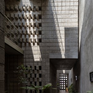 تصویر - خانه چندخانواری La Colmena | طراحی Ancestra + Natura Futura | اکوادور - معماری