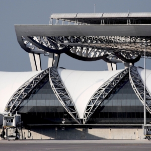 تصویر - فرودگاه بین المللی Suvarnabhumi اثر تیم معماری Jahn ، تایلند - معماری