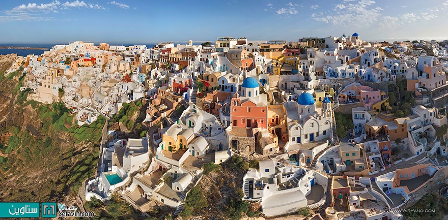 Santorini  در یونان